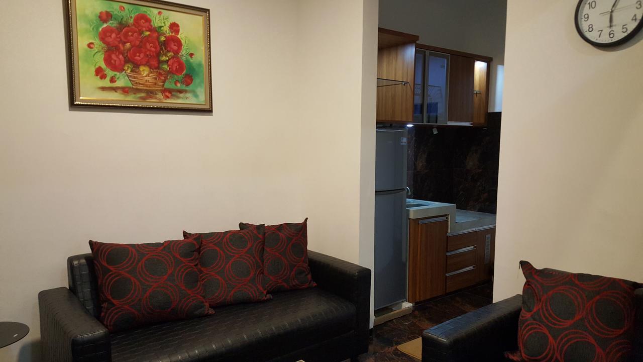 Sultan Guesthouse Тулунгагун Екстериор снимка