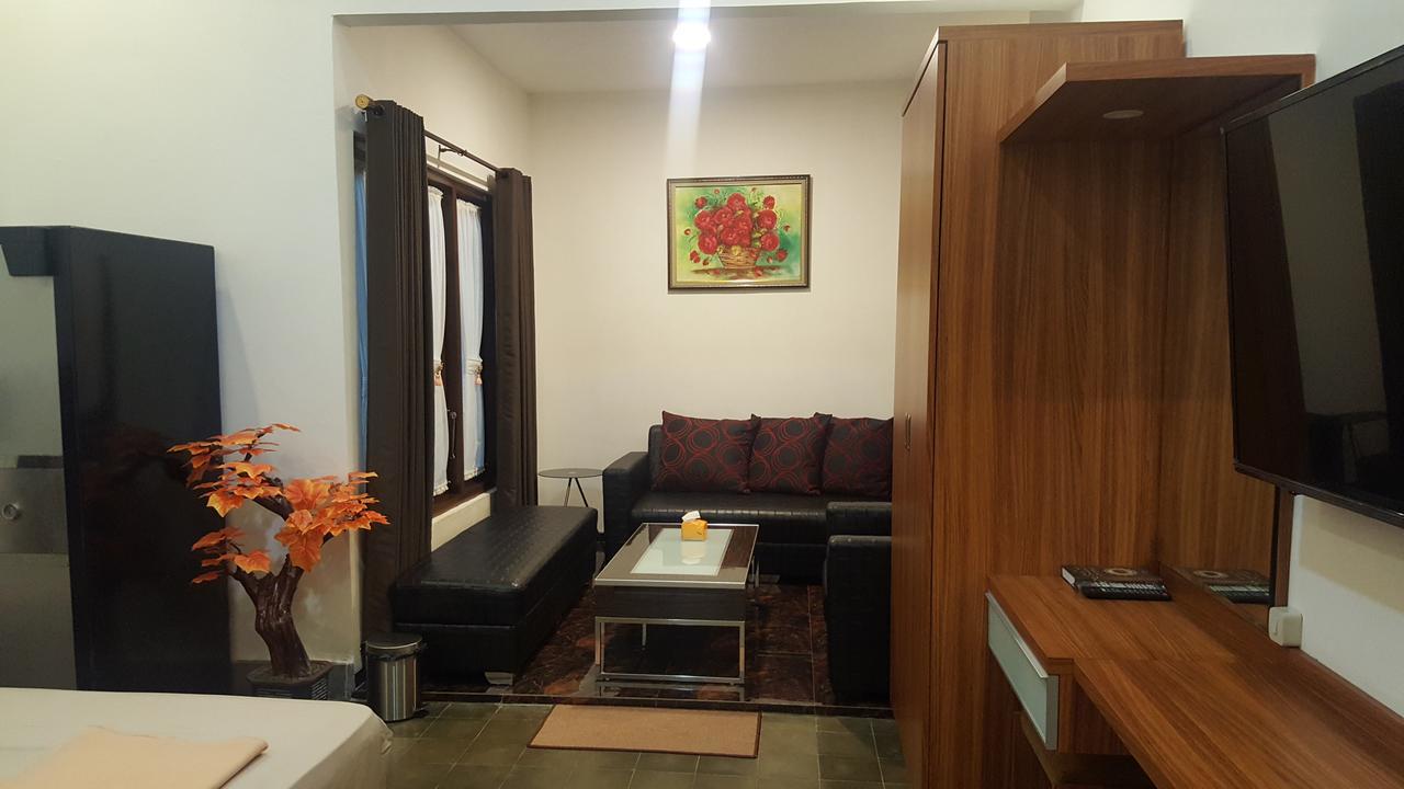 Sultan Guesthouse Тулунгагун Екстериор снимка